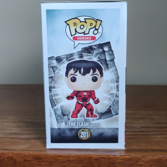 Funko Pop 201 - The Flash (Unmasked) - Picture 4 of 8